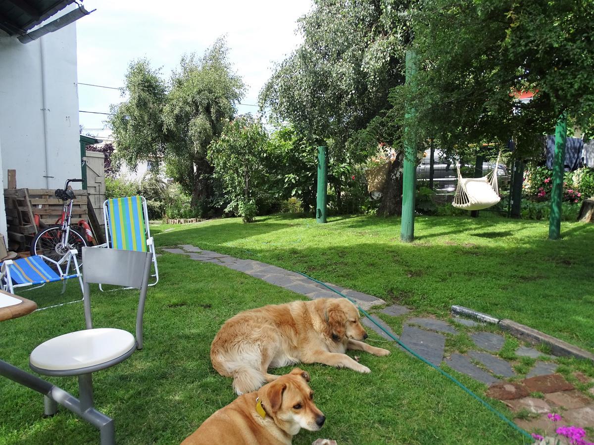 Casa Familiar Zarza Mora Leilighet San Carlos de Bariloche Eksteriør bilde