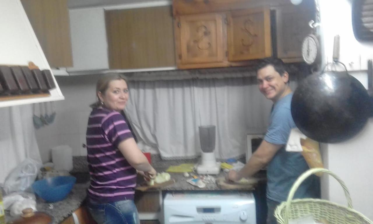 Casa Familiar Zarza Mora Leilighet San Carlos de Bariloche Eksteriør bilde